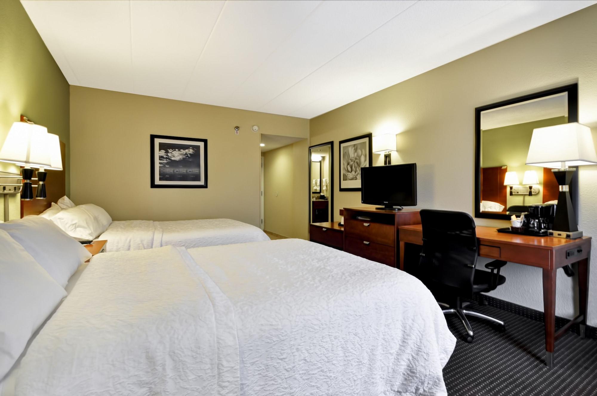 Hampton Inn Chicago-Gurnee Exterior photo