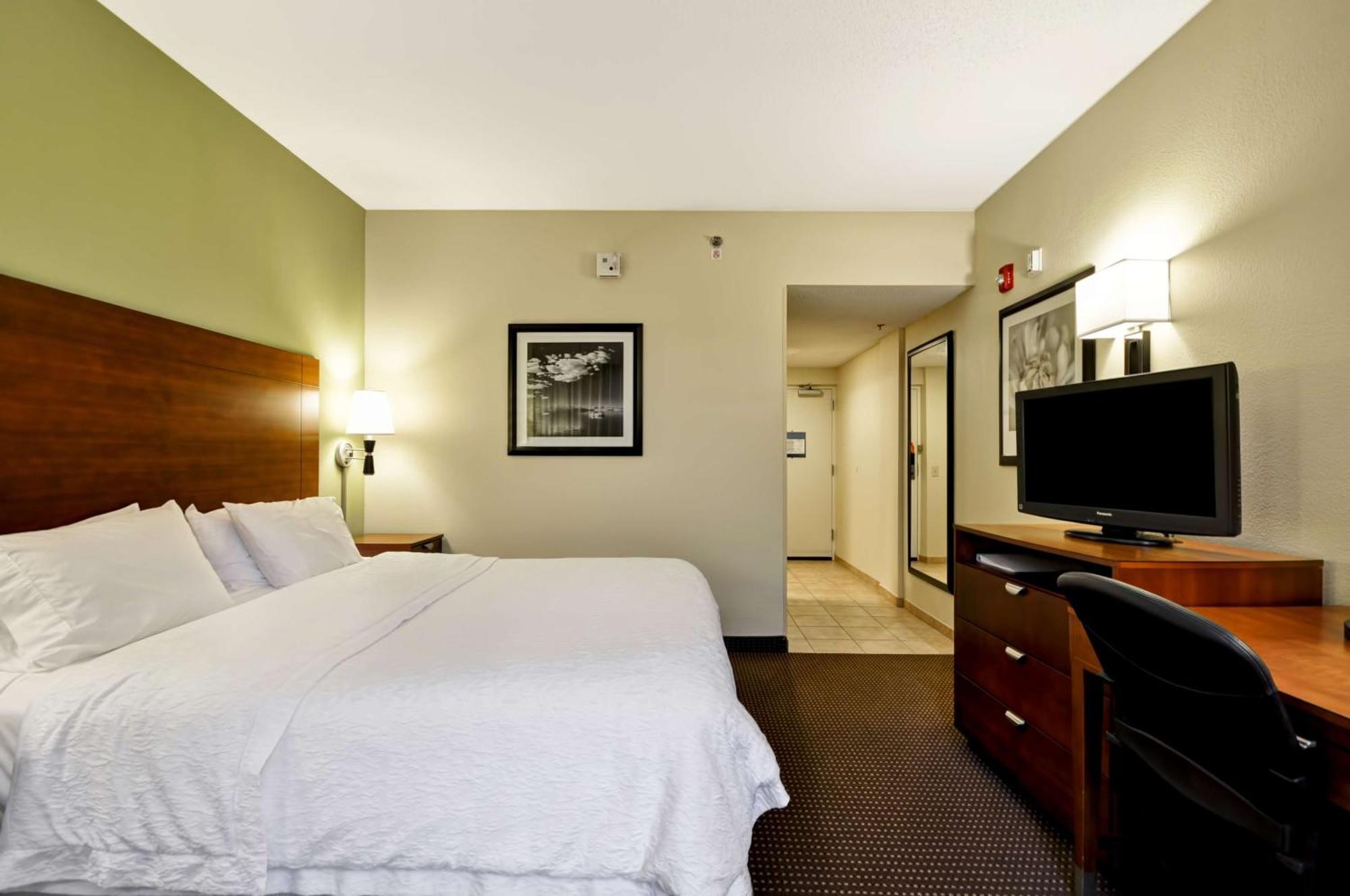Hampton Inn Chicago-Gurnee Exterior photo