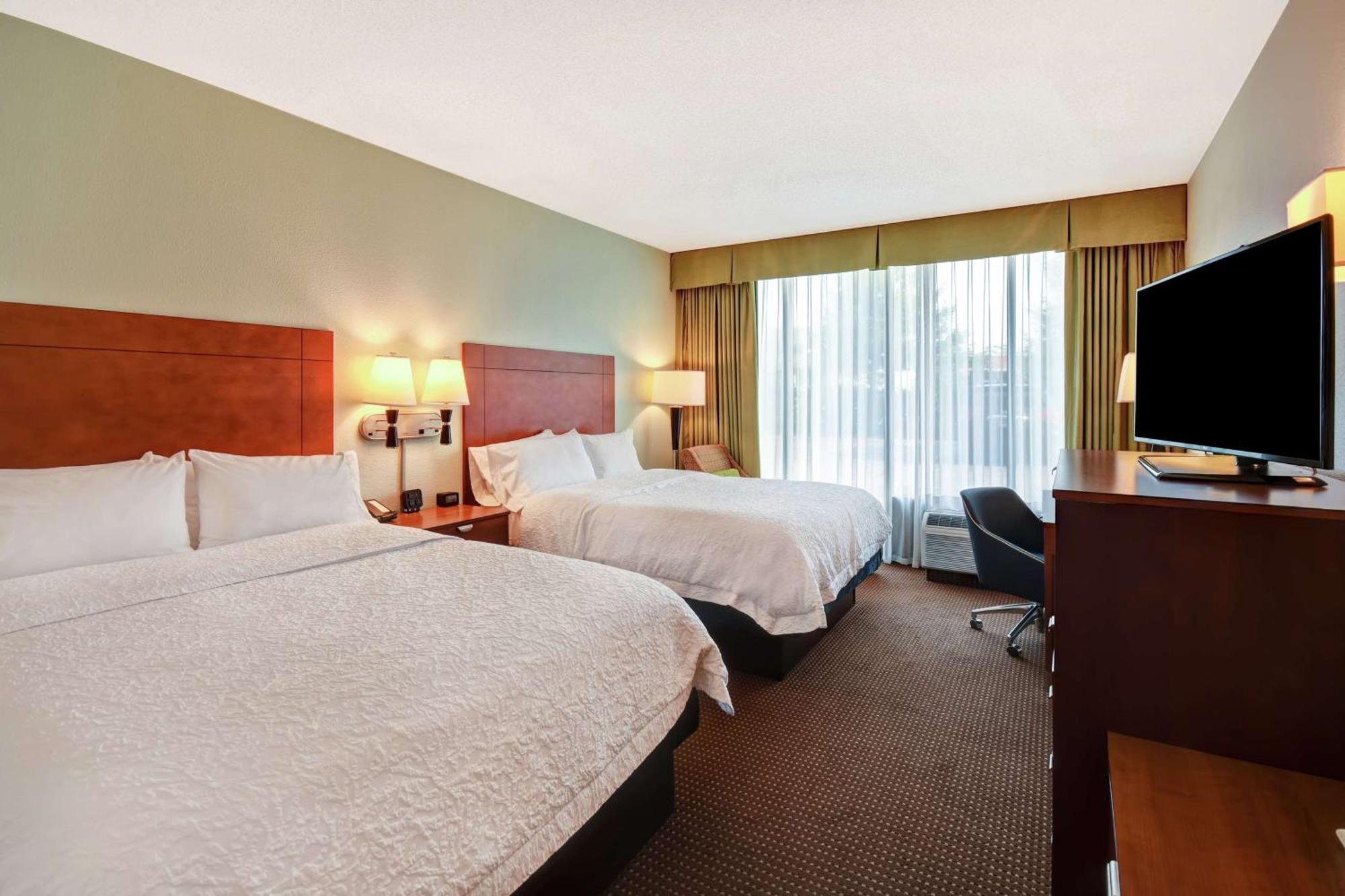 Hampton Inn Chicago-Gurnee Exterior photo