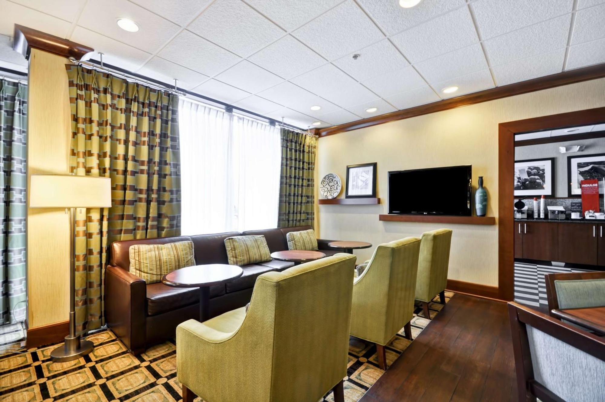 Hampton Inn Chicago-Gurnee Exterior photo
