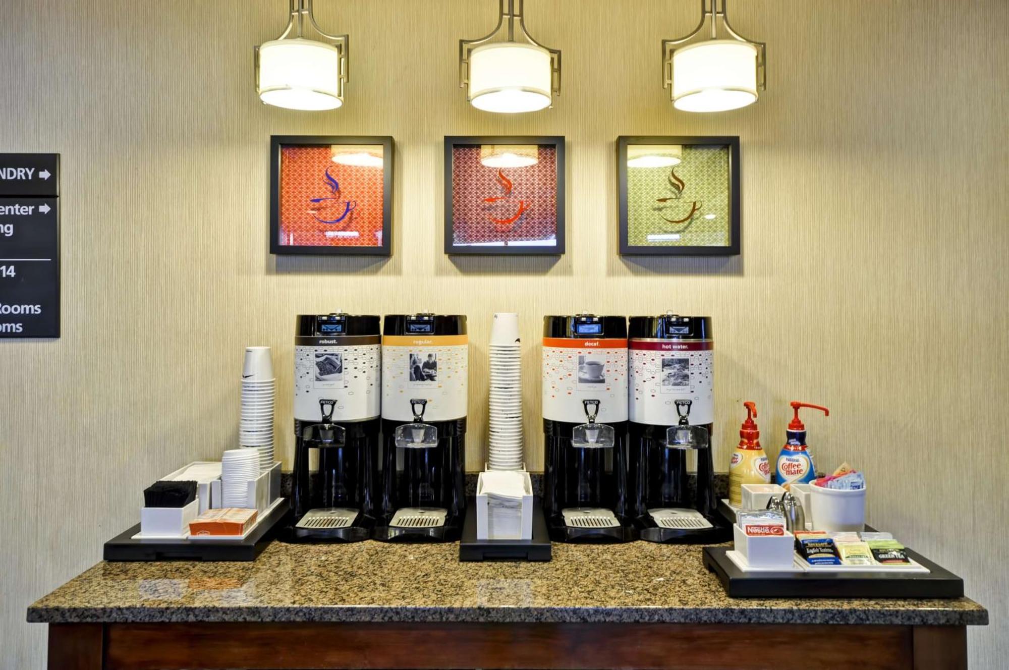 Hampton Inn Chicago-Gurnee Exterior photo
