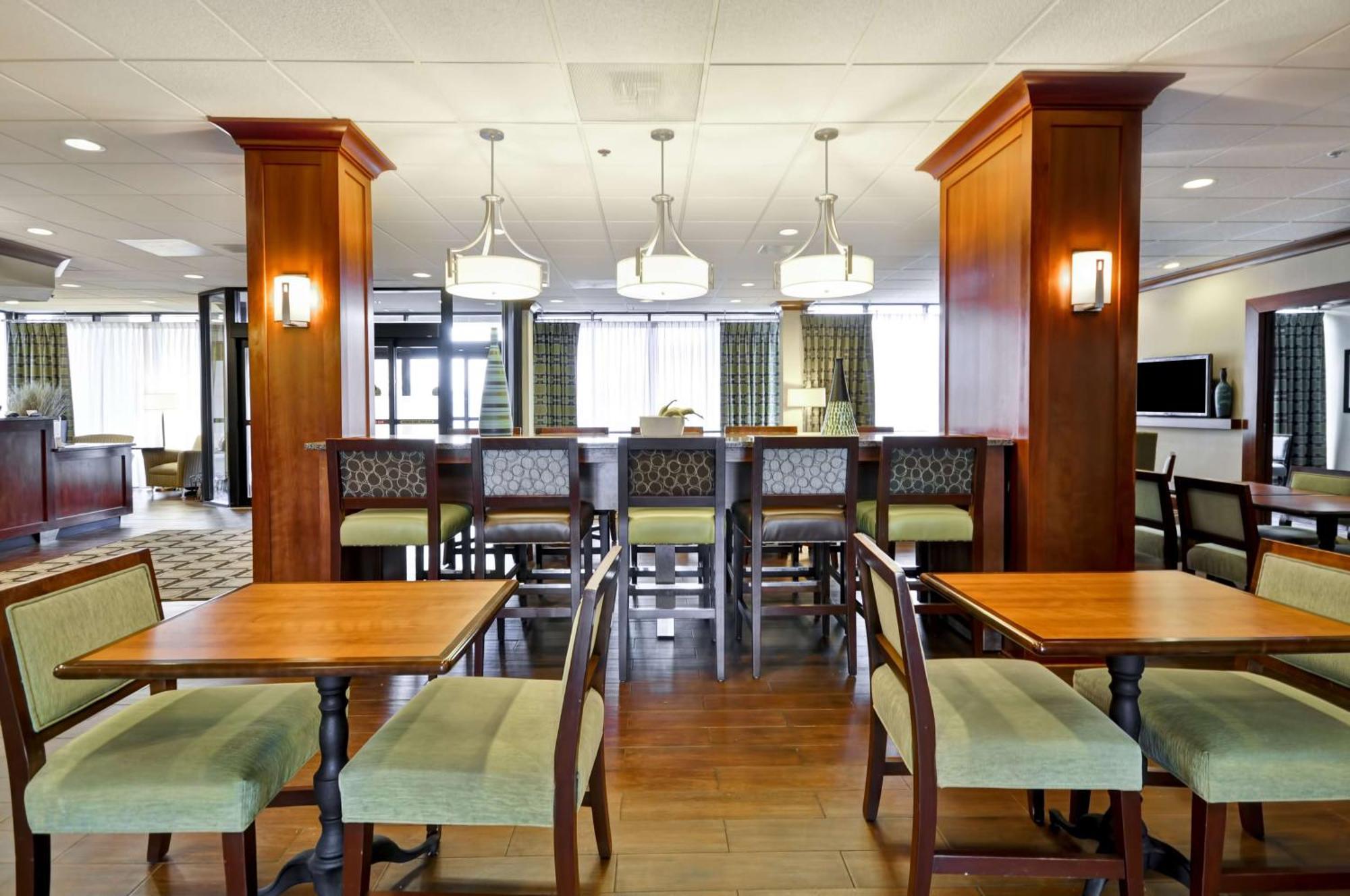 Hampton Inn Chicago-Gurnee Exterior photo